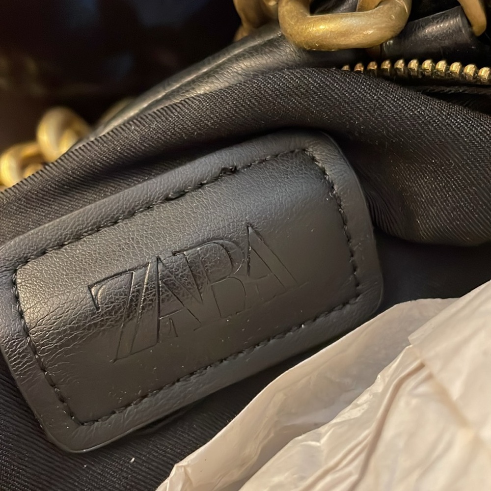 Zara Elegant Gold Chain Strap Black Quilted Bag - Picture 11 of 12